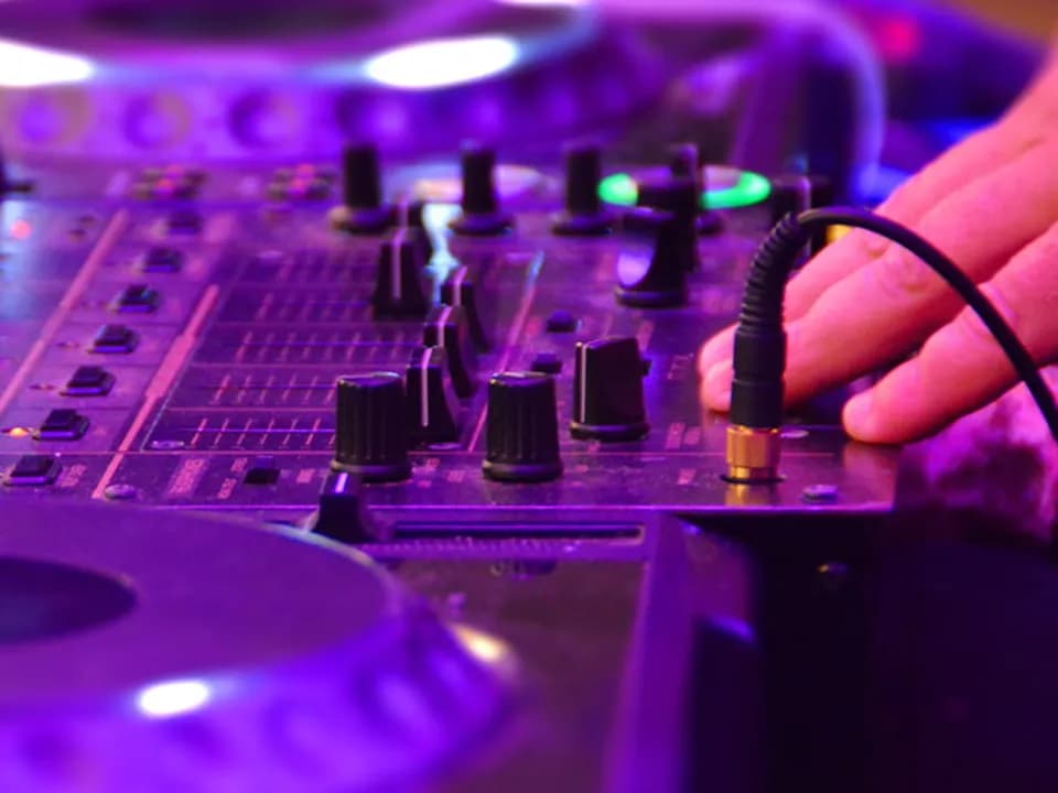 Dj party